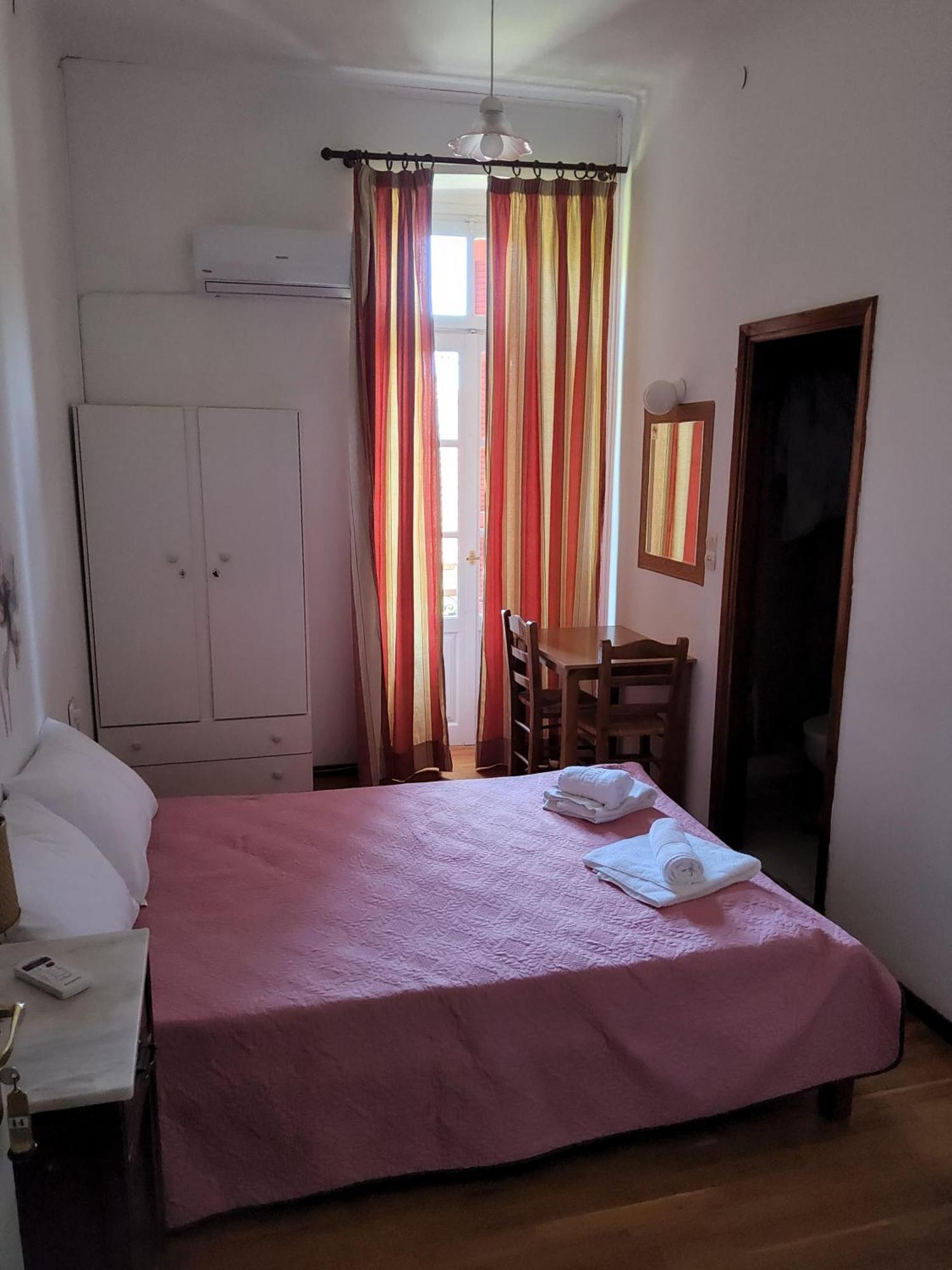 Ξενοδοχείο 'Παλλαδιον' Hotel 'Palladion' إيديبسوس المظهر الخارجي الصورة