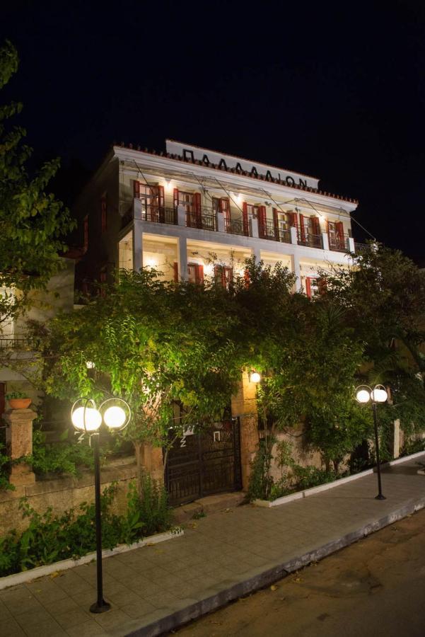 Ξενοδοχείο 'Παλλαδιον' Hotel 'Palladion' إيديبسوس المظهر الخارجي الصورة