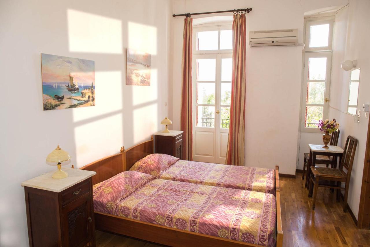 Ξενοδοχείο 'Παλλαδιον' Hotel 'Palladion' إيديبسوس المظهر الخارجي الصورة