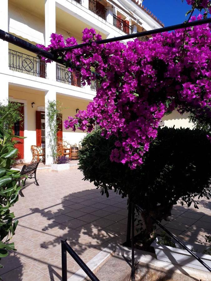 Ξενοδοχείο 'Παλλαδιον' Hotel 'Palladion' إيديبسوس المظهر الخارجي الصورة